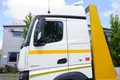 samochód ciężarowy Mercedes zdjęcie 16
