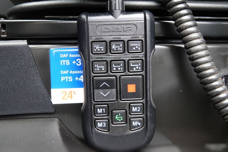 DAF XF 480 / ZESTAW TANDEM / 120 M3 / PRZEJAZDOWY / KLIMA POSTOJOWA / 2019 ROK / PO KONTRAKCIE SERWISOWYM zdjęcie 43