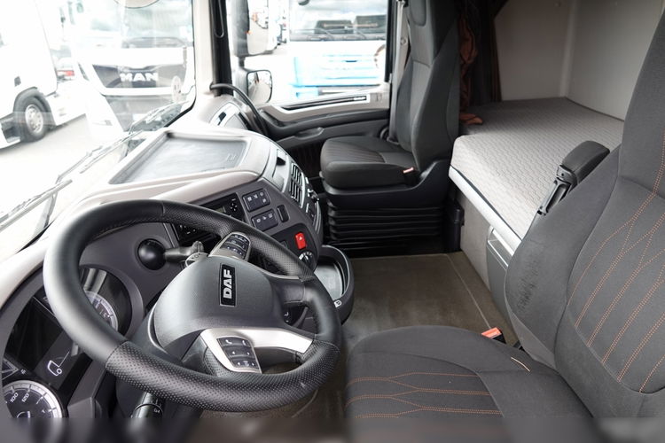 DAF XF 480 / ZESTAW TANDEM / 120 M3 / PRZEJAZDOWY / KLIMA POSTOJOWA / 2019 ROK / PO KONTRAKCIE SERWISOWYM zdjęcie 44