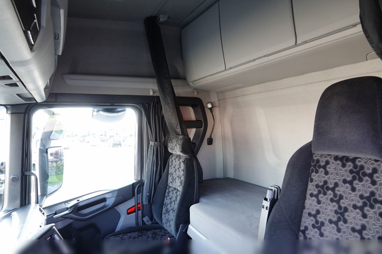 Scania S 500 / RETARDER / KLIMA POSTOJOWA / ALUFELGI / OPONY 100% / PO KONTRAKCIE SERWISOWYM / SPROWADZONY zdjęcie 26