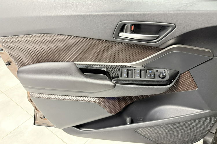 Toyota C-HR 1.2 TURBO 116KM EXCLUSIVE JBL 86.000km KeyLessGo Alu 18 Serwis NIEMCY zdjęcie 30