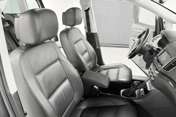 Volkswagen Sharan 2.0 TDI 177PS+DSG"KARAT Exclusive"7-Osobowy BiXenon NAVI DYNAUDIO HiFi zdjęcie 25