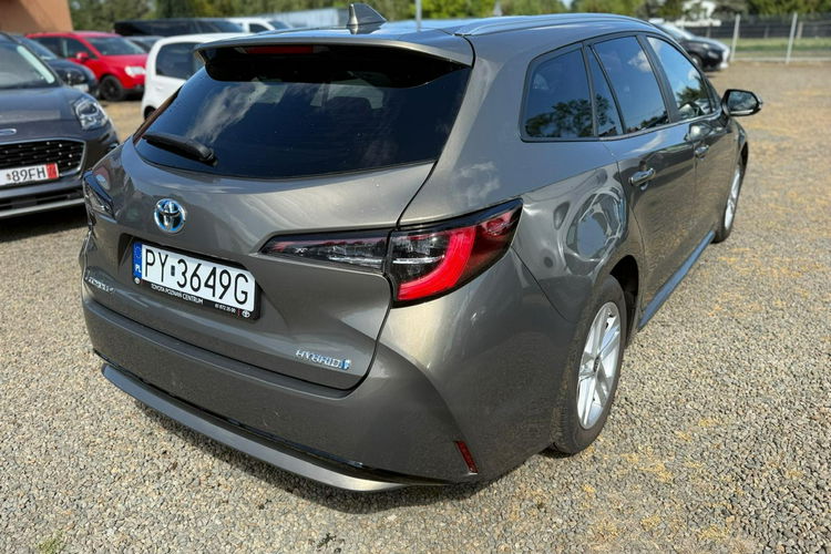 Toyota Corolla hybryda, automat, gwarancja, 36 tys.km zdjęcie 4