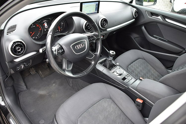 Audi A3 1.6tdi 110km S-line Navi Led Szyber Gwarancja zdjęcie 5