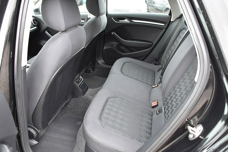 Audi A3 1.6tdi 110km S-line Navi Led Szyber Gwarancja zdjęcie 7