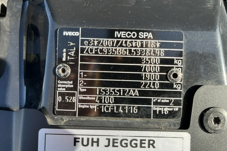 Iveco Daily 35S16 Kontener_Izotermiczny Dł.-4.5m GWARANCJA 3.0/160KM Pneumatyka zdjęcie 21