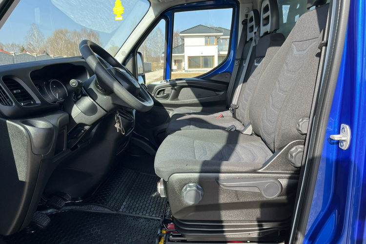 Iveco Daily 35S16 Kontener_Izotermiczny Dł.-4.5m GWARANCJA 3.0/160KM Pneumatyka zdjęcie 23