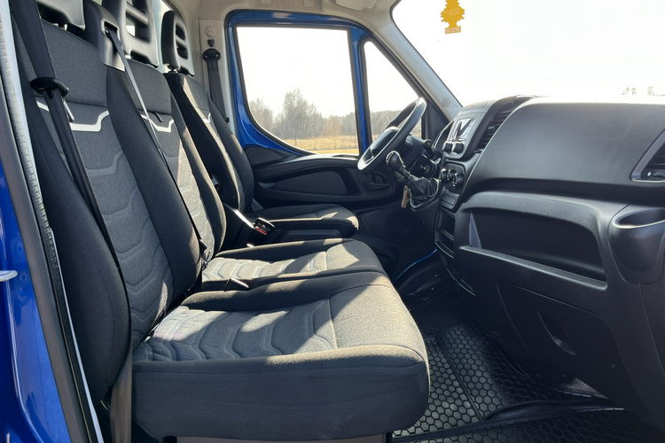 Iveco Daily 35S16 Kontener_Izotermiczny Dł.-4.5m GWARANCJA 3.0/160KM Pneumatyka zdjęcie 25