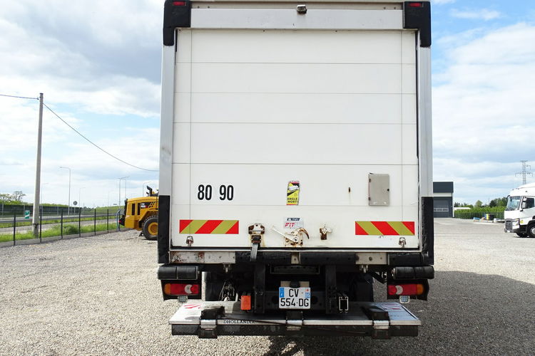 Mercedes AXOR 1829 Chłodnia Lamberet Sprowadzony Przebieg Udokumentowany , Klima , Blokada Mostu , Winda , Poduszki zdjęcie 14