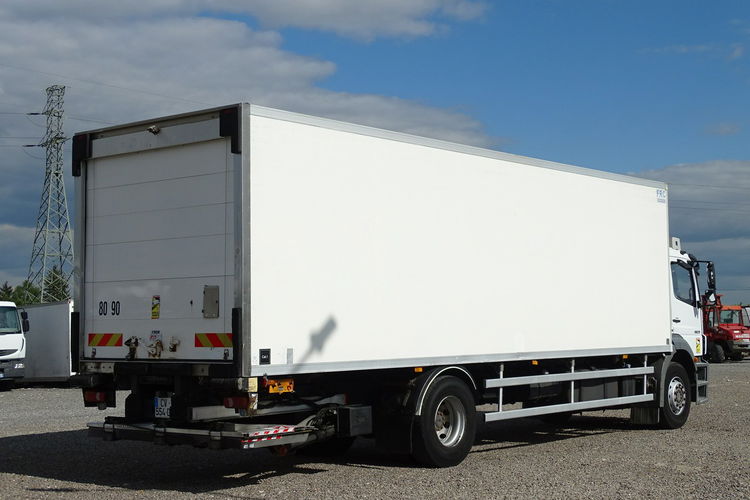 Mercedes AXOR 1829 Chłodnia Lamberet Sprowadzony Przebieg Udokumentowany , Klima , Blokada Mostu , Winda , Poduszki zdjęcie 23