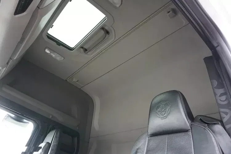 Scania R 450 / E 6 / HDS PALFINGER PK 34002 / ZESTAW DO PRZEWOZU SZKŁA zdjęcie 17