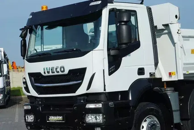 Iveco / TRAKKER / 480 / E 6 / WYWROTKA / 8 X 4 / HYDROBURTA / RETARDER zdjęcie 21