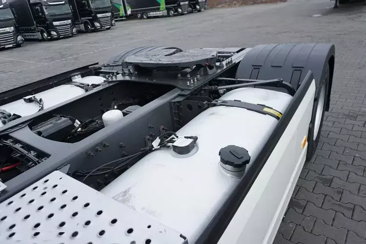 Volvo / FH / 460 / I – SAVE / XL / EURO 6 / ACC / I -COOL / NOWY MODEL zdjęcie 33
