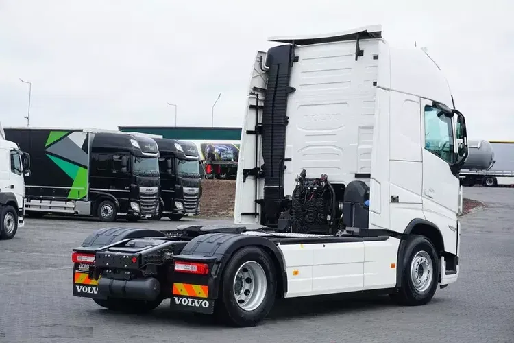 Volvo / FH / 460 / I – SAVE / XL / EURO 6 / ACC / I -COOL / NOWY MODEL zdjęcie 6