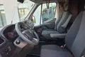 samochód dostawczy Renault zdjęcie 20