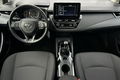 samochód osobowy Toyota zdjęcie 3