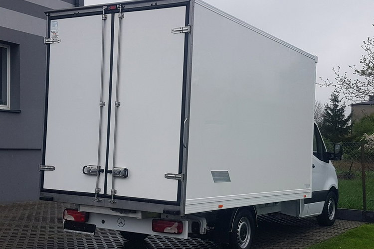 Mercedes Sprinter KONTENER 8EP 4.11x2.15x2.30 KLIMA 314 CDI MANUAL DMC 3500 KG zdjęcie 4