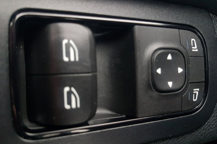 Mercedes Sprinter KONTENER 8EP 4.11x2.15x2.30 KLIMA 314 CDI MANUAL DMC 3500 KG zdjęcie 8