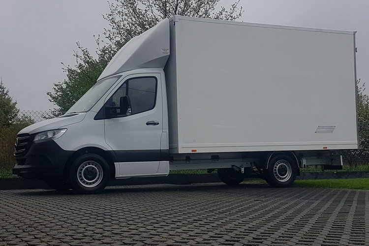 Mercedes Sprinter KONTENER 8EP 4.11x2.15x2.30 KLIMA 314 CDI MANUAL DMC 3500 KG zdjęcie 31