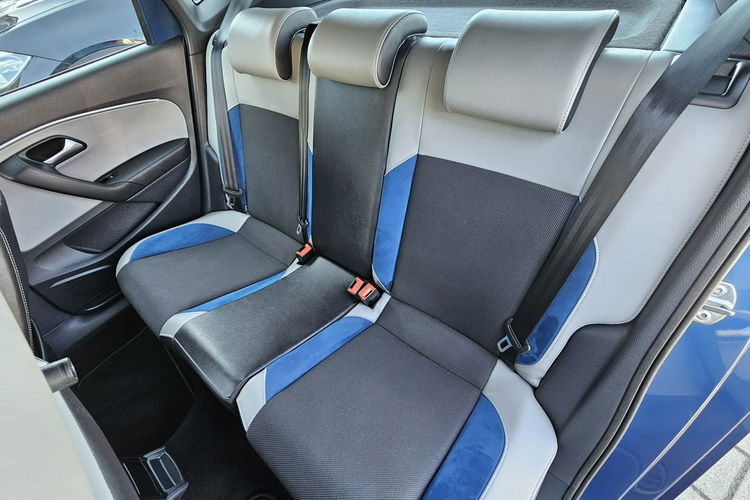 Volkswagen Polo GT, grzane fotel, półskóry, czujniki parkowani, regulacja zawieszenia zdjęcie 16
