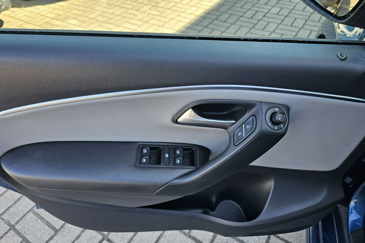 Volkswagen Polo GT, grzane fotel, półskóry, czujniki parkowani, regulacja zawieszenia zdjęcie 26