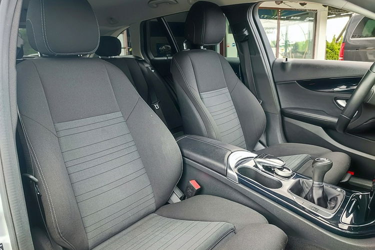 Mercedes C 200 Bezwypadkowy + 2 klucze zdjęcie 13