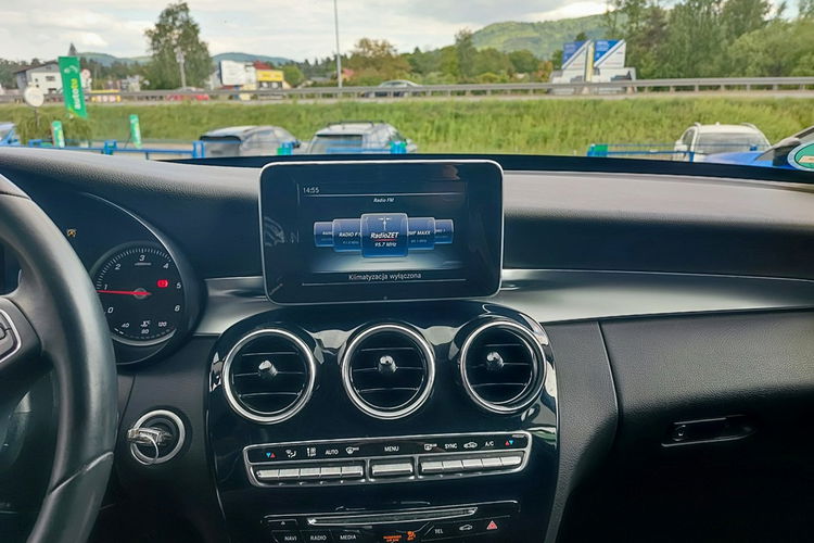Mercedes C 200 Bezwypadkowy + 2 klucze zdjęcie 22