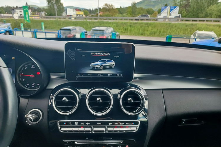 Mercedes C 200 Bezwypadkowy + 2 klucze zdjęcie 24