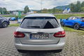 samochód osobowy Mercedes zdjęcie 26