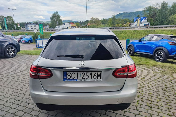 Mercedes C 200 Bezwypadkowy + 2 klucze zdjęcie 26
