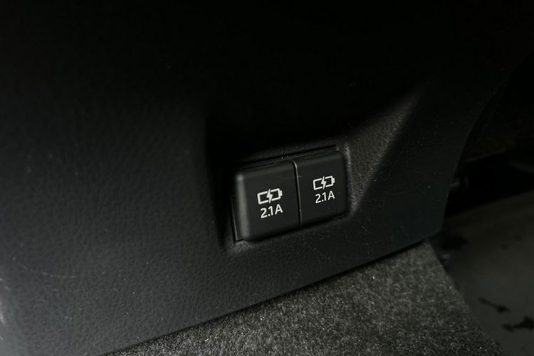 Toyota Camry 2.5 HYBRID 218KM COMFORT, salon Polska, gwarancja, FV23% zdjęcie 18