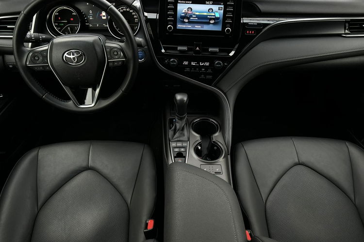 Toyota Camry 2.5 HYBRID 218KM COMFORT BUSINESS, salon Polska, gwarancja, FV23% zdjęcie 17