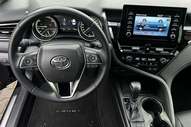 Toyota Camry 2.5 HYBRID 218KM COMFORT BUSINESS, salon Polska, gwarancja, FV23% zdjęcie 19