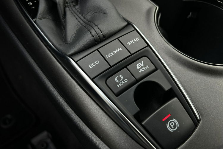 Toyota Camry 2.5 HYBRID 218KM COMFORT BUSINESS, salon Polska, gwarancja, FV23% zdjęcie 21
