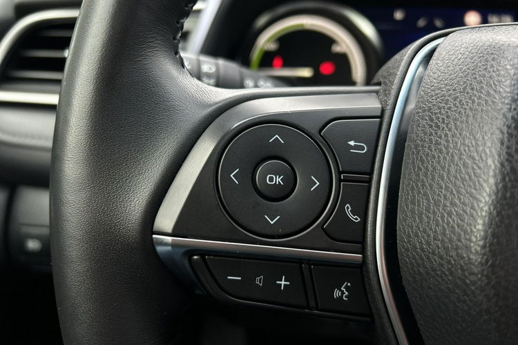 Toyota Camry 2.5 HYBRID 218KM COMFORT BUSINESS, salon Polska, gwarancja, FV23% zdjęcie 27