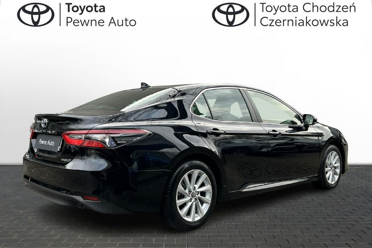Toyota Camry 2.5 HYBRID 218KM COMFORT BUSINESS, salon Polska, gwarancja, FV23% zdjęcie 5