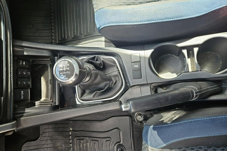 Toyota Auris 1.6 VVTi 132KM COMFORT STYLE TECH, salon Polska zdjęcie 21