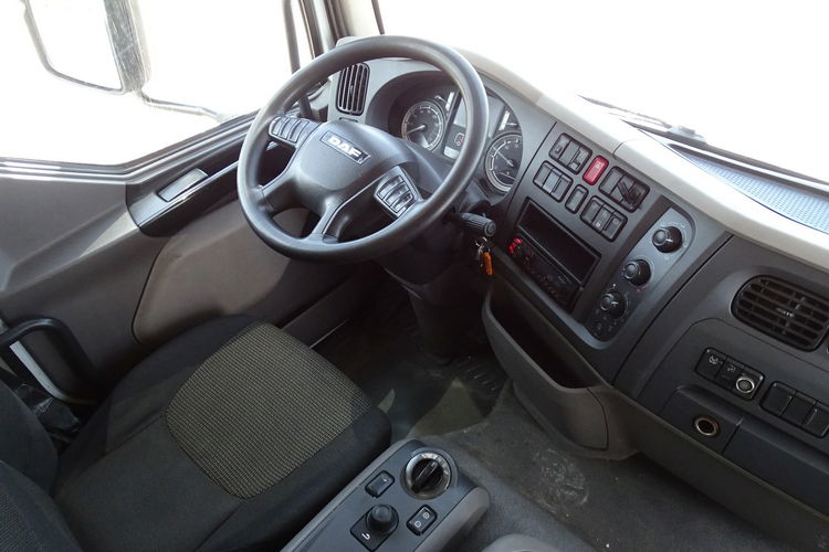 DAF LF 280 Kontener Sprowadzony Euro6 Klima Blokada Mostu Przebieg Udokumentowany , Poduszki , Automat , Winda zdjęcie 11