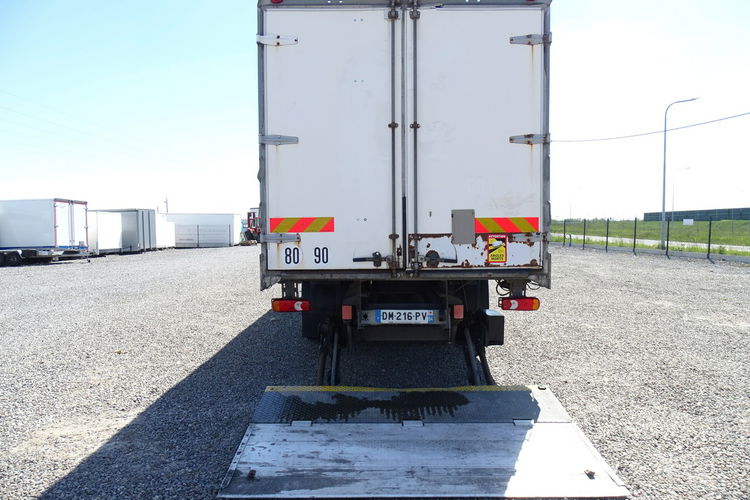 DAF LF 280 Kontener Sprowadzony Euro6 Klima Blokada Mostu Przebieg Udokumentowany , Poduszki , Automat , Winda zdjęcie 17