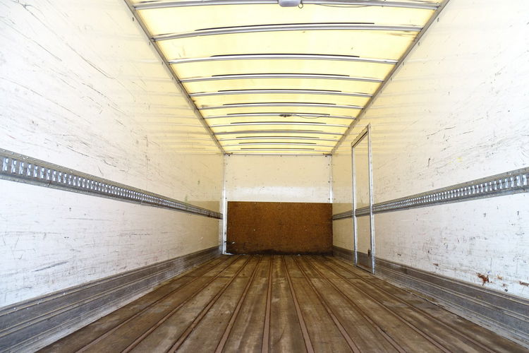 DAF LF 280 Kontener Sprowadzony Euro6 Klima Blokada Mostu Przebieg Udokumentowany , Poduszki , Automat , Winda zdjęcie 5