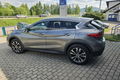 samochód osobowy Infiniti zdjęcie 3