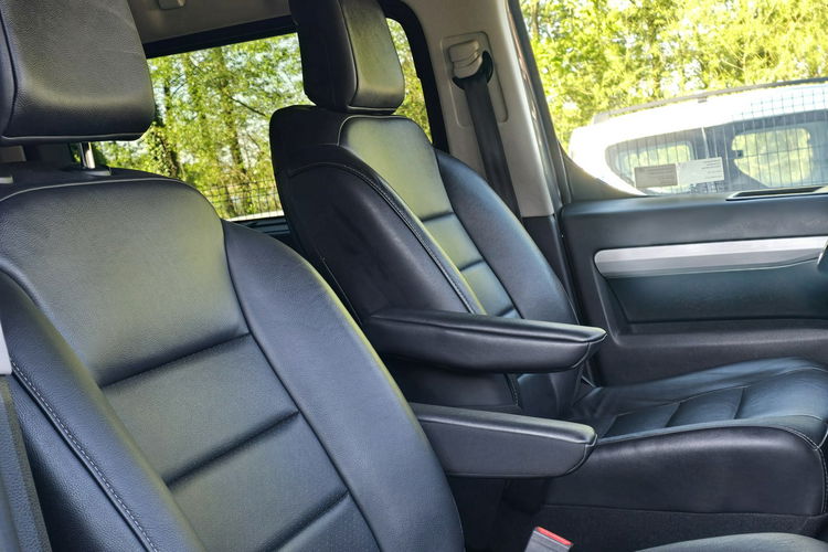 Toyota Proace Verso VIP 2.0 D4D 177KM Automat / Salon PL I-właściciel zdjęcie 10