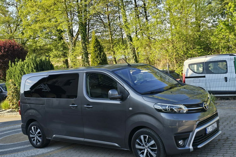 Toyota Proace Verso VIP 2.0 D4D 177KM Automat / Salon PL I-właściciel zdjęcie 12
