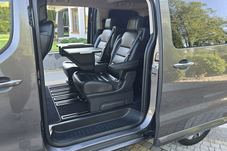 Toyota Proace Verso VIP 2.0 D4D 177KM Automat / Salon PL I-właściciel zdjęcie 8