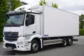 samochód ciężarowy Mercedes zdjęcie 8
