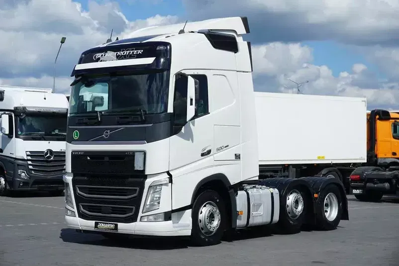 ciągnik siodłowy Volvo zdjęcie 1