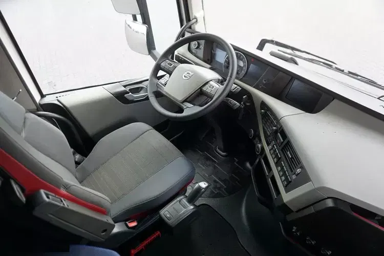 Volvo FH / 500 / EURO 6 / ACC / PUSHER / DMC 50 000 KG zdjęcie 13