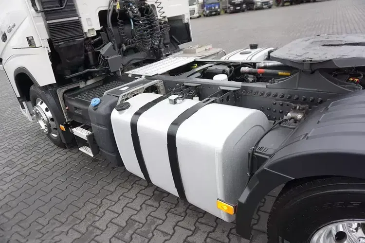 Volvo FH / 460 / EURO 6 / ACC / NISKI / HYDRAULIKA zdjęcie 10