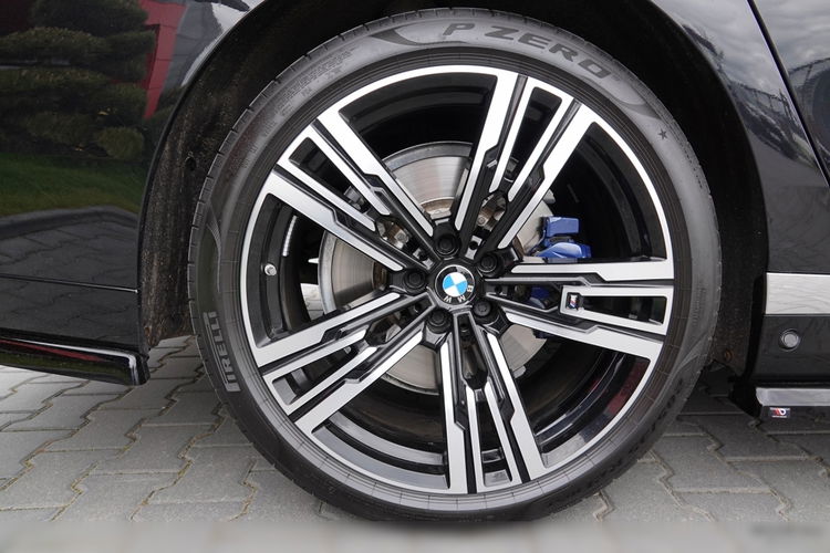 BMW 740 Lim 740 d xDrive M Sport zdjęcie 32
