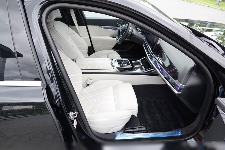BMW 740 Lim 740 d xDrive M Sport zdjęcie 54